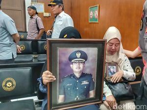 Hukuman 20 Tahun Bui Bagi Pembunuh Purnawirawan TNI di Lembang Hukuman 20 Tahun Bui Bagi Pembunuh Purnawirawan TNI di Lembang