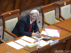 Triyono Martanto Jalani Uji Kelayakan Calon Hakim Agung Triyono Martanto Jalani Uji Kelayakan Calon Hakim Agung