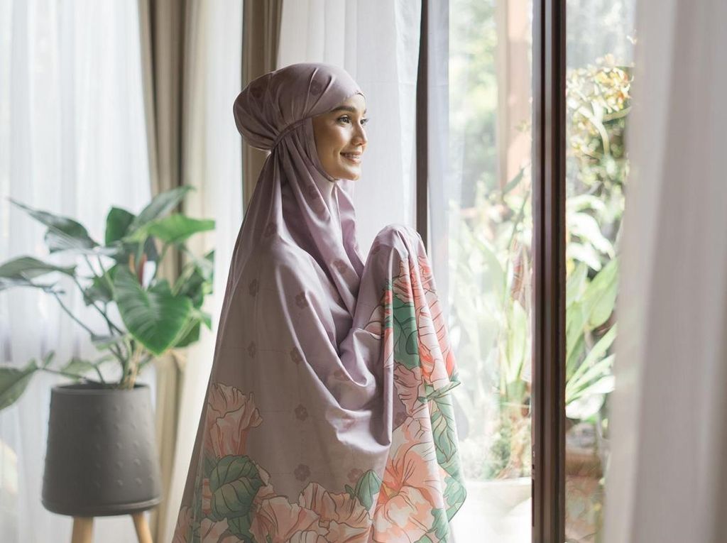 Masuk Bulan Suci Ramadan, SASKARA Hadirkan Koleksi Mukena Nuansa Bali Masuk Bulan Suci Ramadan, SASKARA Hadirkan Koleksi Mukena Nuansa Bali