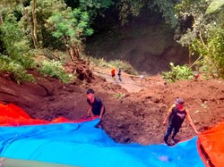 Akses ke Bromo via Tutur Longsor, Mobil Tidak Bisa Lewat