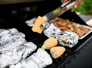 Apakah Aman Masak dengan Aluminium Foil? Ini Kata Pakar