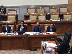 Arteria Curhat Di-bully Banyak Bacot karena Tak Berani Ditantang Mahfud