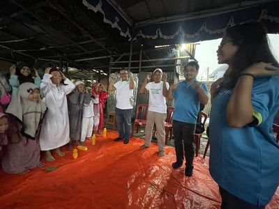 Berbagi Keceriaan Ramadan dengan Anak Kampung Pemulung