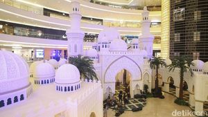 Bukan Masjid, Ornamen Timur Tengah Ini Ada di Mal Jakarta