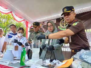 Kejari Buleleng Blender Barang Bukti Narkoba dari Belasan Kasus