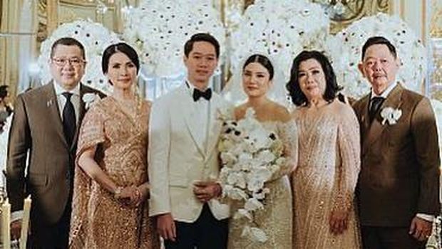 Keluarga Kevin Sanjaya