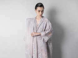 Motif Baru Warnai Koleksi Baju Lebaran Sapto Djojokartiko, Ada dari Dayak