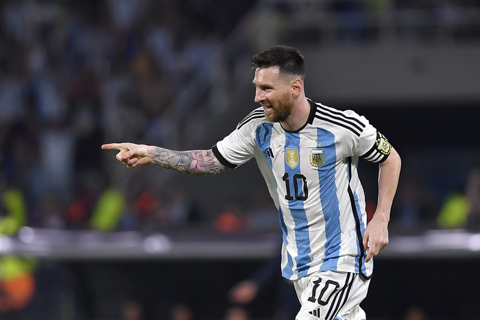 SANTIAGO DEL ESTERO, ARGENTINA - MARCH 28: Lionel Messi of Argentina celebrates after scoring the teams first goal during an international friendly match between Argentina and Curaçao at Estadio Unico Madre de Ciudades on March 28, 2023 in Santiago del Estero, Argentina. (Photo by Hernan Cortez/Getty Images)
