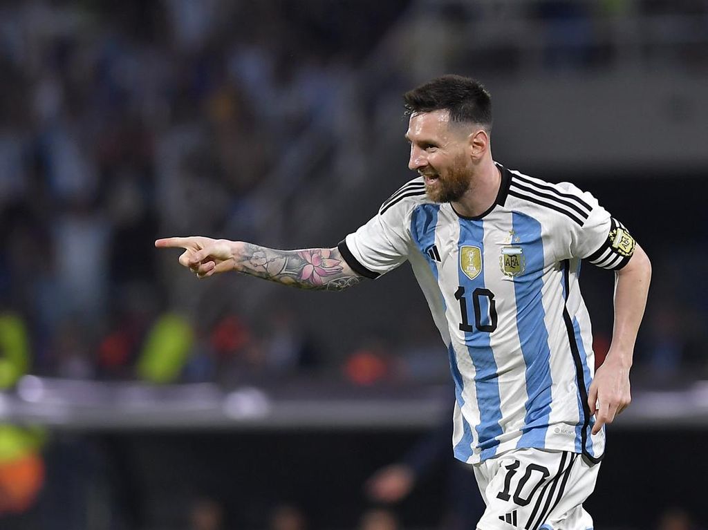 Rekor Baru Messi yang Oke Banget