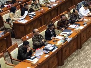 6 Jam Rapat Mahfud Md dan DPR tapi Rp 349 T Belum Terang Juga 6 Jam Rapat Mahfud Md dan DPR tapi Rp 349 T Belum Terang Juga