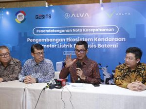 PLN Dukung IBC Standardisasi Baterai agar Mudahkan Pengguna Motor Listrik