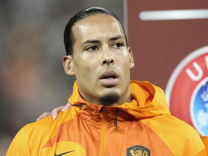 Netherlands' Virgil van Dijk poses prior to the Euro 2024 group B qualifying soccer match between France and the Netherlands at the Stade de France in Saint Denis, outside Paris, France, Friday, March 24, 2023. (AP Photo/Christophe Ena)
