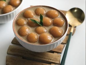 5 Takjil Enak Ini Bisa Dibeli Online, Bubur Sumsum hingga Piscok 5 Takjil Enak Ini Bisa Dibeli Online, Bubur Sumsum hingga Piscok