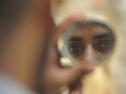 Penggunaan Celak untuk Pria dan Wanita, Apa Diperbolehkan dalam Islam?