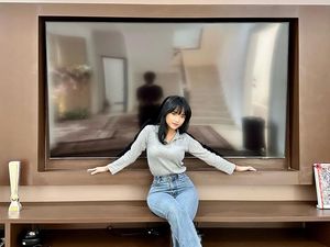 Respons Fuji Ditanya soal Video Syur Mirip Rebecca Klopper Respons Fuji Ditanya soal Video Syur Mirip Rebecca Klopper