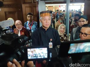 Gibran Minta Maaf Sempat Kesal, Ini Respons Ganjar Pranowo Gibran Minta Maaf Sempat Kesal, Ini Respons Ganjar Pranowo