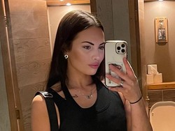 Ratu Kecantikan Ini Meninggal Mendadak di Kandang Kuda Milik Michael Owen