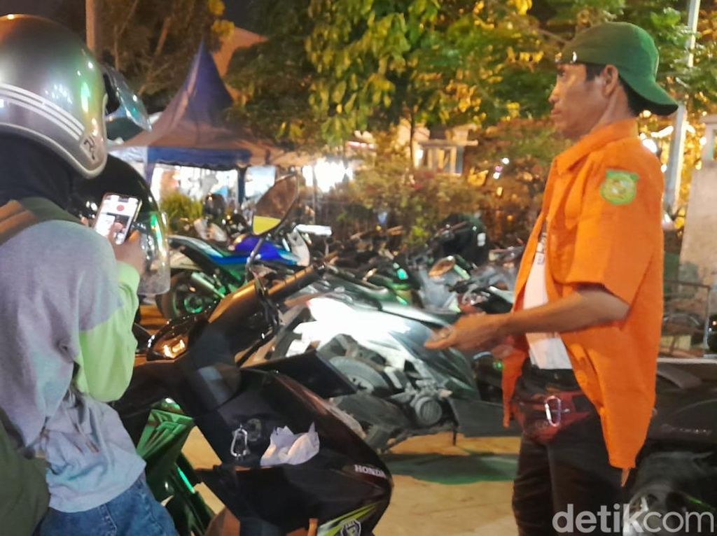 Walkot Bobby Minta Polisi Tindak Pungli Parkir di Ramadhan Fair
