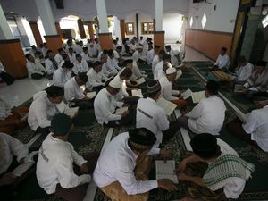 Momen Para Napi Ikuti Pesantren Kilat Ramadan