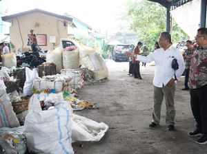 Pj Gubernur Sulbar Akan Contoh Model Pengolahan Sampah Sidoarjo