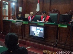 Tipu-tipu Pria di Surabaya, Buka Loker Lalu Gondol Motor Pelamar