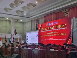 Unhan Gelar Sidang Senat Pengukuhan Guru Besar
