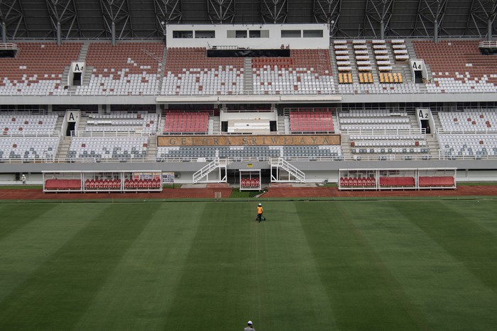Suasana stadion Gelora Sriwijaya Jakabaring (GSJ) yang diperuntukkan untuk venue Piala Dunia U-20 2023 di Jakabaring Sport City (JSC), Palembang, Sumatera Selatan, Kamis (30/3/2023). FIFA resmi mencabut status Indonesia sebagai tuan rumah Piala Dunia U-20 2023 mendatang. ANTARA FOTO/Nova Wahyudi/nym.