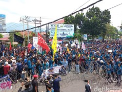 Demo Tolak UU Cipta Kerja, Mahasiswa Lampung Sebut DPR Dewan Perampok Rakyat