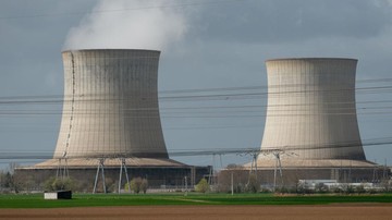 Berita dari Detik Finance: Pembangkit Listrik Tenaga Nuklir Bakal Dibangun di Babel dan Kalbar