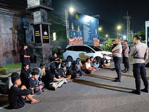 Belasan Motor Terjaring Operasi Balap Liar Bulan Ramadhan di Kota Malang Belasan Motor Terjaring Operasi Balap Liar Bulan Ramadhan di Kota Malang