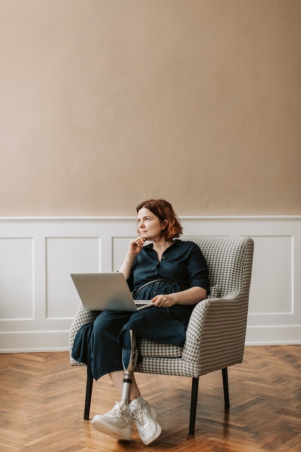 Belajar dari Pengalaman / foto : pexels.com/VladaKarpovich Belajar dari Pengalaman / foto : pexels.com/VladaKarpovich