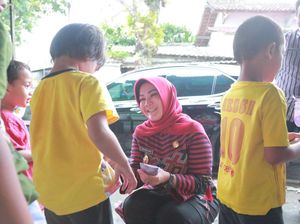 Ikuti Arahan Jokowi, Pemkab Klaten Bagikan Takjil ke Beberapa Panti