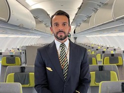 Kisah Mantan Pesepakbola Dulu Main Bareng Ronaldo, Kini Jadi Pramugara