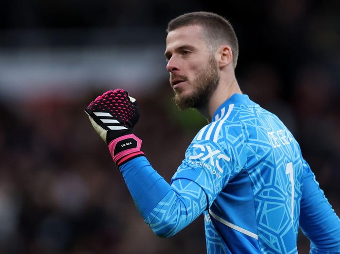 MANCHESTER, ENGLAND - MARCH 19: David De Gea of Manchester United celebrates after Marcel Sabitzer of Manchester United scores the team's second goal during the Emirates FA Cup Quarter Final match between Manchester United and Fulham at Old Trafford on March 19, 2023 in Manchester, England. (Photo by Clive Brunskill/Getty Images)