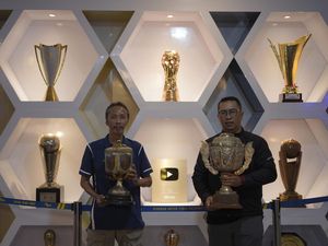 Piala Persib Bandung Bertambah Dua