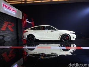 Hitung Dulu Deh, Segini Gaji yang Pantas Nyicil Honda Civic Type R Hitung Dulu Deh, Segini Gaji yang Pantas Nyicil Honda Civic Type R
