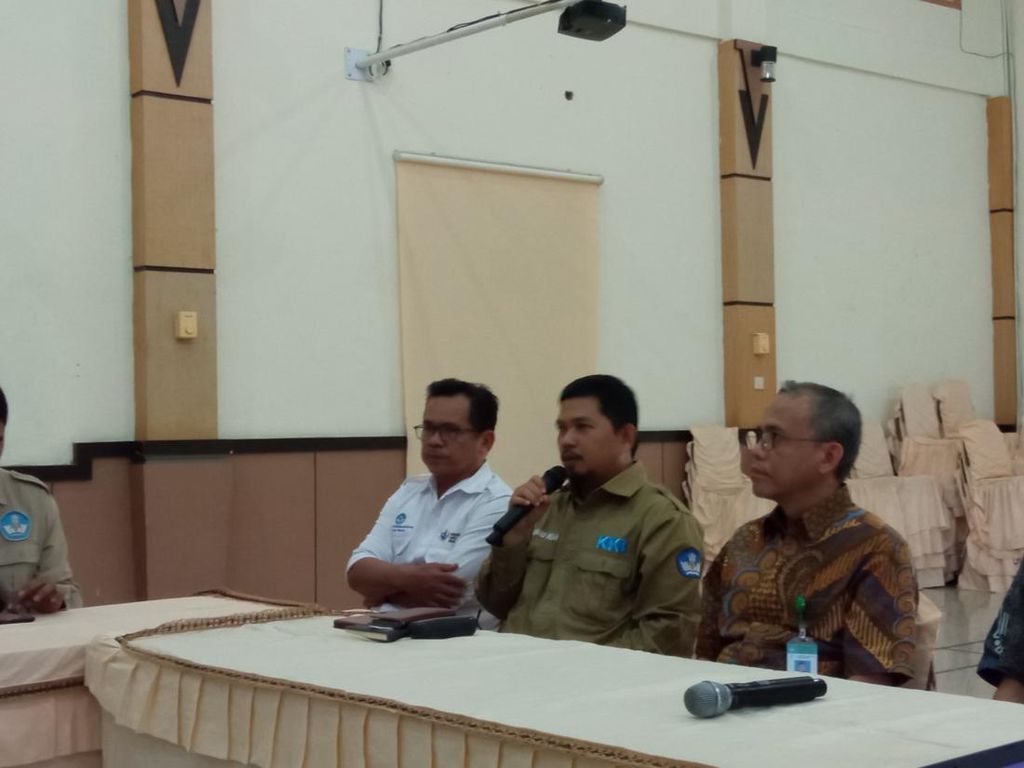 Tinggal 1 Penutur, Sastra Lisan Dulmuluk Akan Dikenalkan ke Siswa Tinggal 1 Penutur, Sastra Lisan Dulmuluk Akan Dikenalkan ke Siswa