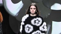10 Koleksi Terbaru Chanel Fall/ Winter 2023, Terinspirasi Bunga Camelia