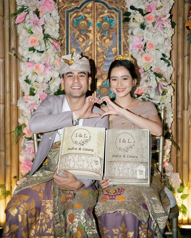 Laura Theux dan Indra Brotolaras/ Foto: Instagram/indrabrotolaras Laura Theux dan Indra Brotolaras menikah