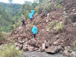 3 Desa di Mamuju 5 Hari Terisolir gegara Longsor, Kades Batal Sewa Ekskavator