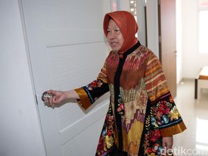 Momen Mensos Risma Resmikan Rusun Mulya Jaya Khusus PPKS Momen Mensos Risma Resmikan Rusun Mulya Jaya Khusus PPKS