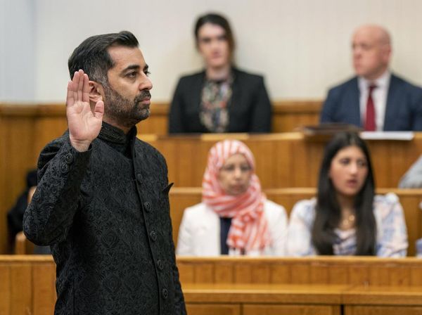 Potret Humza Yousaf, Muslim Pertama yang Pimpin Skotlandia