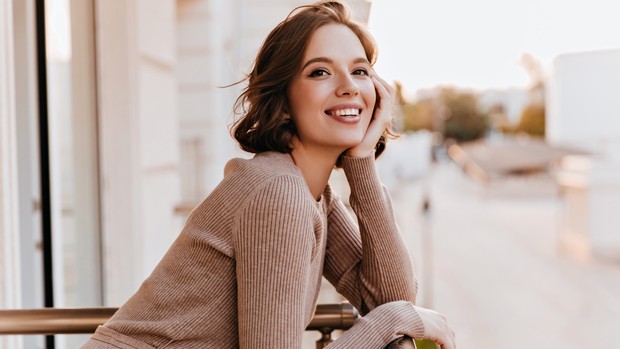 Potret perempuan yang bahagia/freepik/lookstudio Potret ilustrasi sosok perempuan yang terlihat tersenyum dengan bahagia.