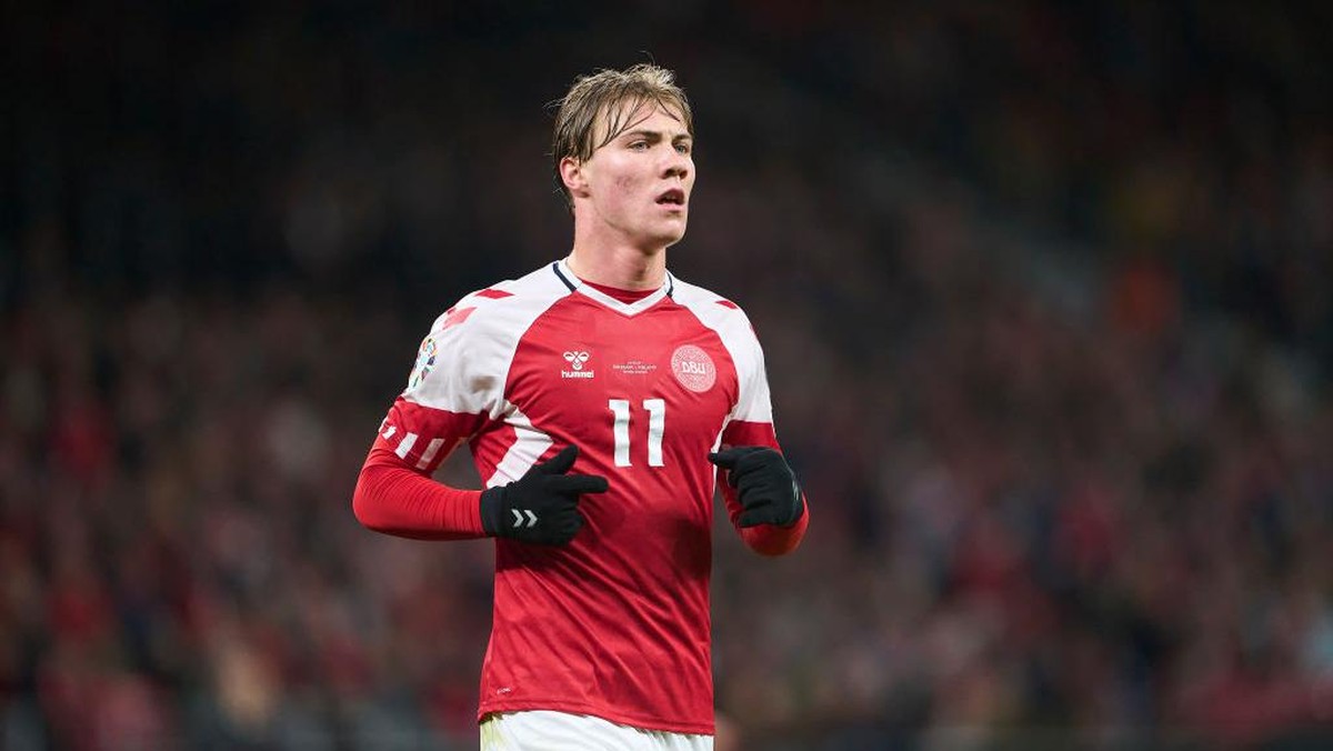 Kata Christian Eriksen soal kelebihan Rasmus Hojlund. (Foto: Lars Ronbog / FrontZoneSport via Getty Images)