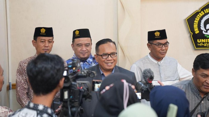 Rektor Unissula Gunarto