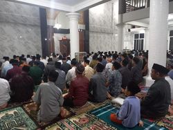 6 Amalan yang Bisa Dikerjakan saat Ramadan, Tak Hanya Puasa