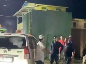 Pria di Kukar Nyaris Ditikam Preman saat Hentikan Loading Batu Bara Ilegal Pria di Kukar Nyaris Ditikam Preman saat Hentikan Loading Batu Bara Ilegal