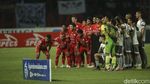 Lihat Lagi Momen Persija-Persib Gunakan Pita Hitam, Duka Piala Dunia U-20