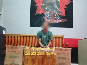 Maling Bobol Gudang Sembako Eks Bos, Gasak 11 Dus Minyak Goreng