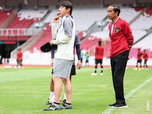 Curhat Jokowi Pusing Betul Urus Sepakbola Piala Dunia U-20